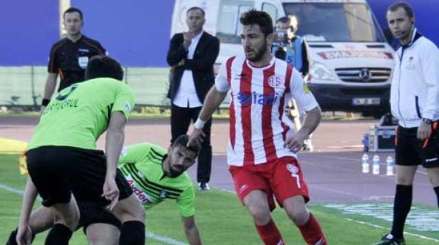 Denizlispor &ndash; Antalyaspor ma&ccedil;ı canlı yayınla TRT 1&rsquo;de