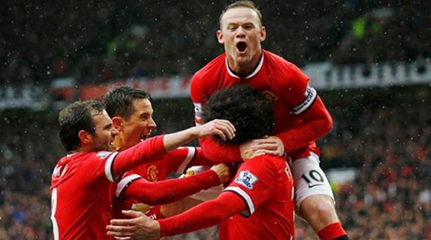 Manchester United 4 - 2 Manchester City