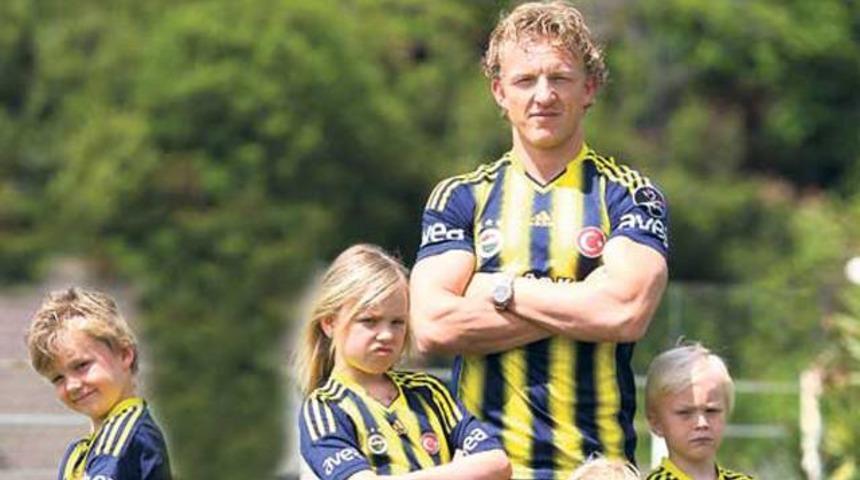 Fenerbah&ccedil;e'de Kuyt ger&ccedil;eği