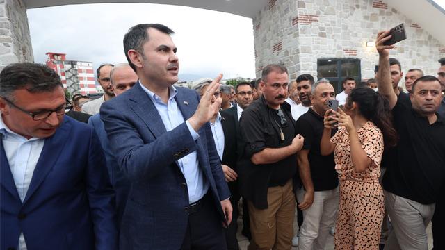 Bakan Kurum İskenderun sahilinde inceleme yaptı! ‘29 Ekim’de tamamlanacak’