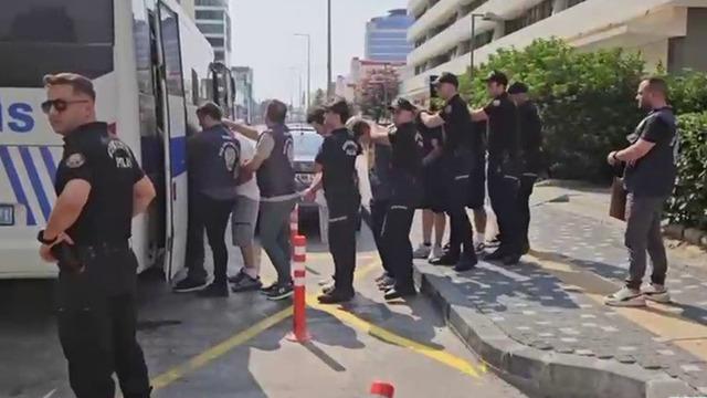 Bursa'da online bahis çetesine darbe! Lüks ofise baskın, 7 tutuklama