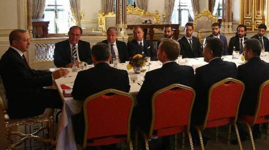 'Emre'ye &ccedil;ok haksızlık ediliyor'