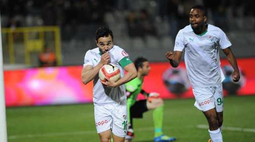 Bursaspor'da yarı final sevinci