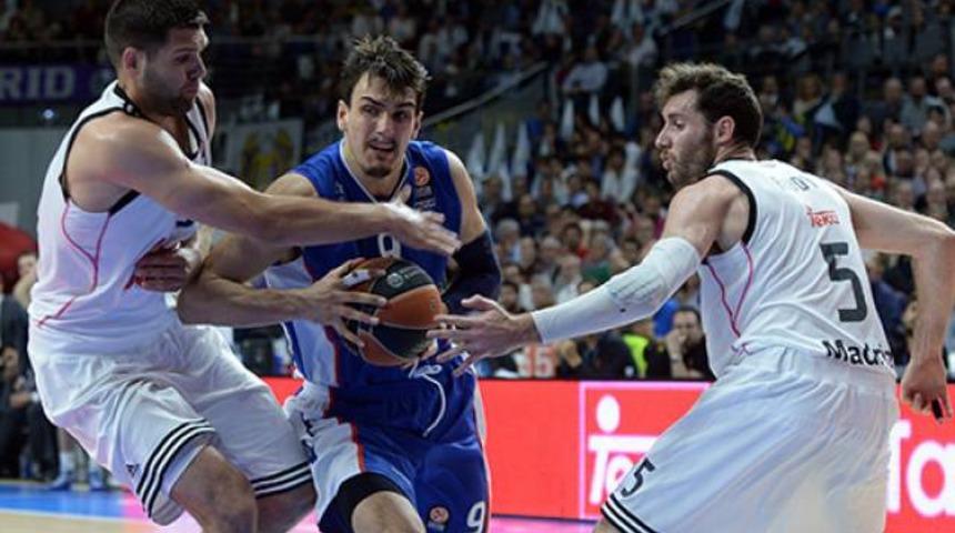 Anadolu Efes sonunu getiremedi