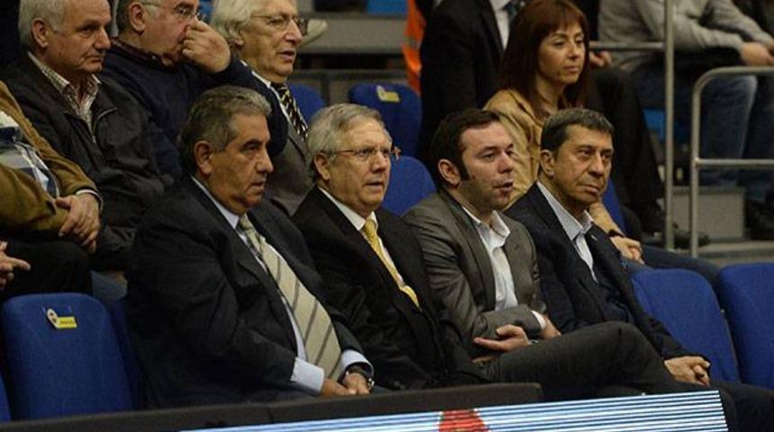 Fenerbah&ccedil;e-Beşiktaş ma&ccedil;ında kriz