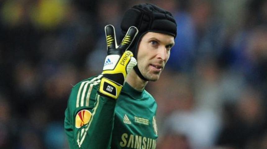 Beşiktaş'ın g&ouml;zdesi Cech Fransa yolcusu
