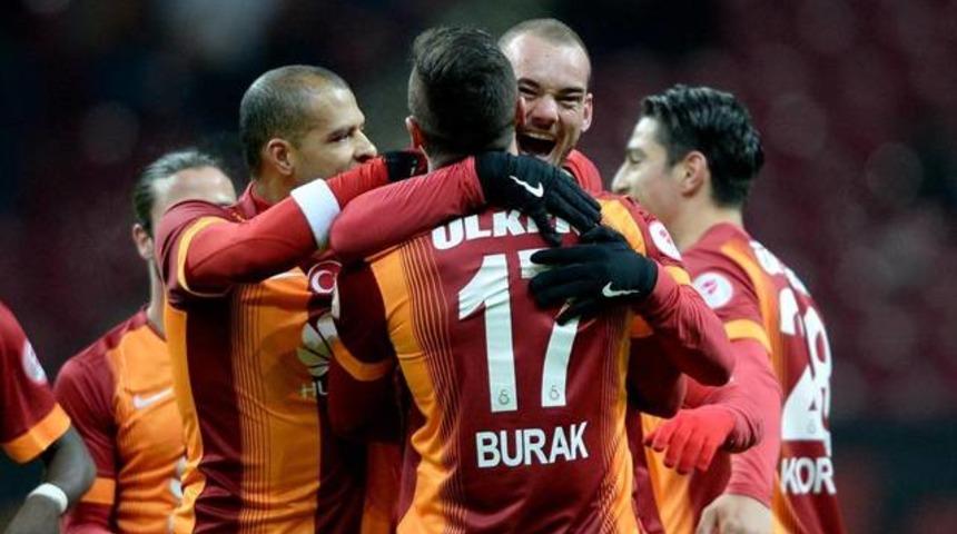 Galatasaray tam kadro