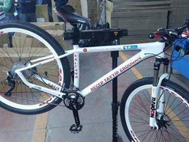 Tayyip Erdoğan'a özel bisiklet