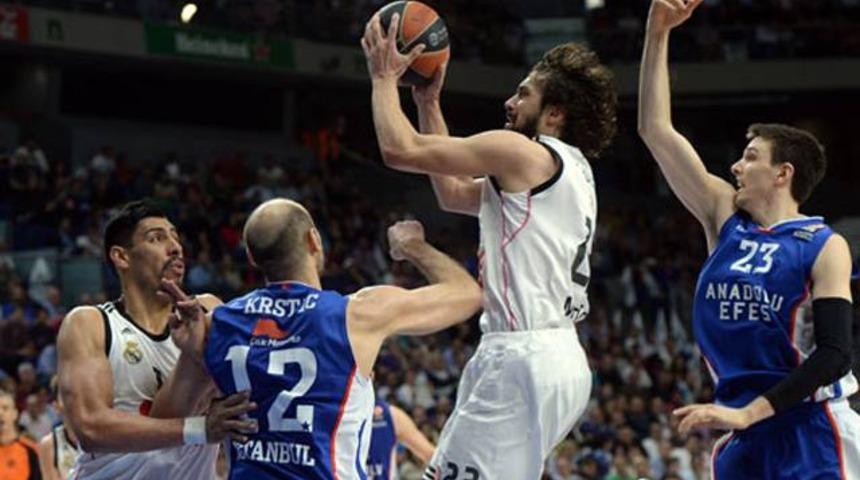 Anadolu Efes ma&ccedil;ında s&uuml;re krizi