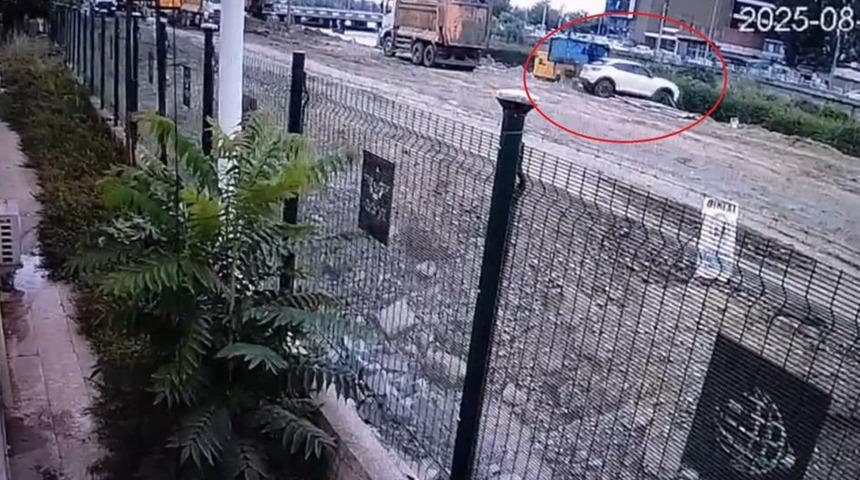 Yer: Samsun! Dönüş yapmak isterken ırmağa düştü