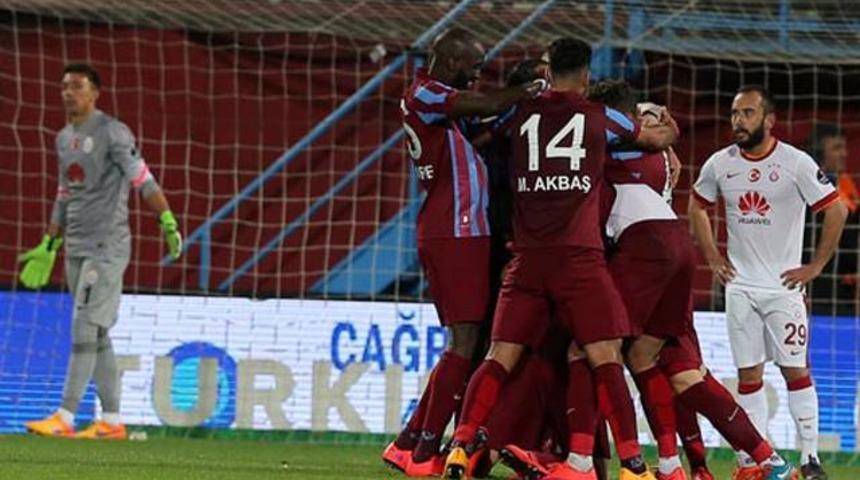 Medjani 5 gol&uuml;n 3'&uuml;n&uuml; Galatasaray'a attı