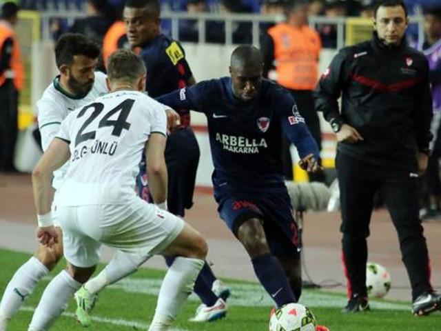 Mersin İY 1 - 1 Akhisar Belediyespor