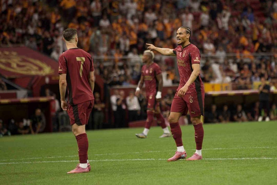 Galatasaray, Lazio ile oynadığı hazırlık maçından 2-2 lik eşitlikle ayrıldı 1