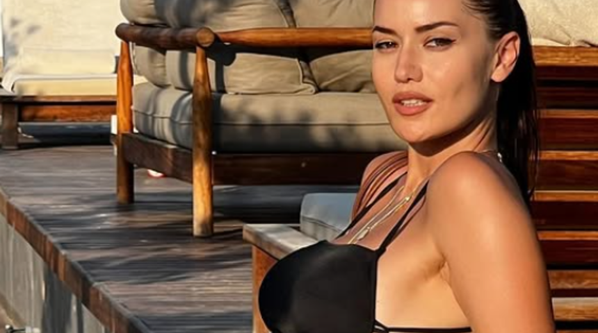 Fahriye Evcen son pozlarıyla sosyal medyayı salladı! Beğeni butonu çöktü 