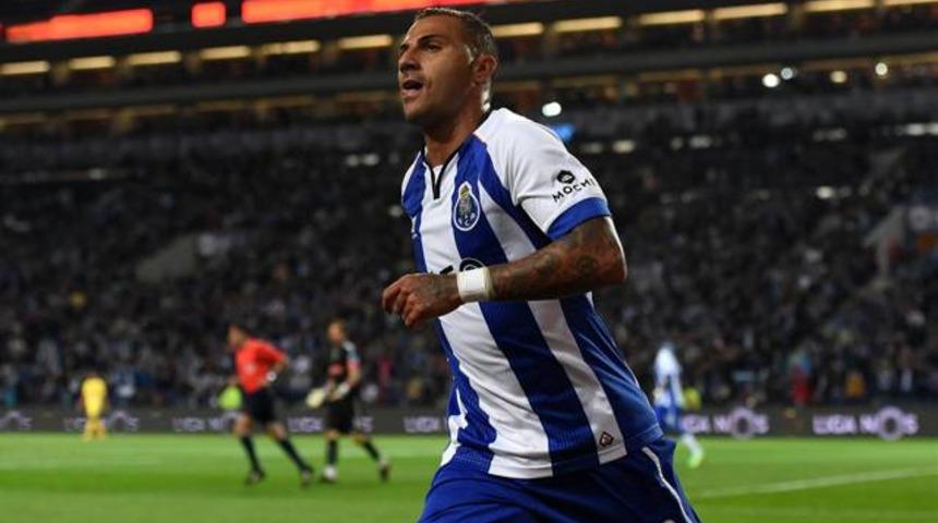 Quaresma geri d&ouml;n&uuml;yor