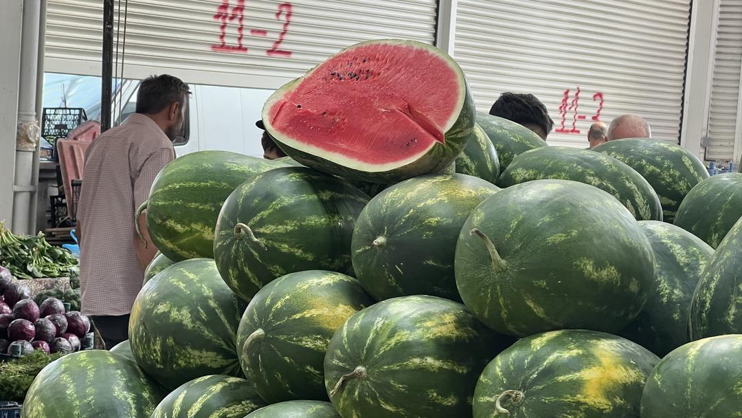 Yapay zekaya böyle meydan okudular! Sosyal medya bunu konuşuyor:  İlla elleyecen, tıpıldayacan  5