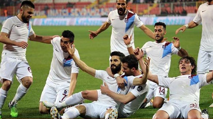 Trabzonspor'a iki şok birden