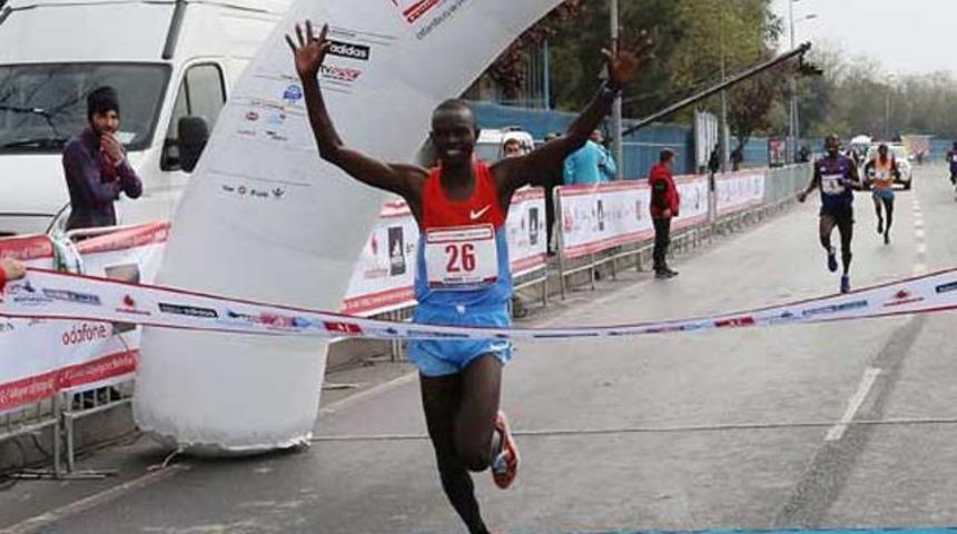 Vodafone İstanbul Yarı Maratonu'nda zafer Kiplagat'ın