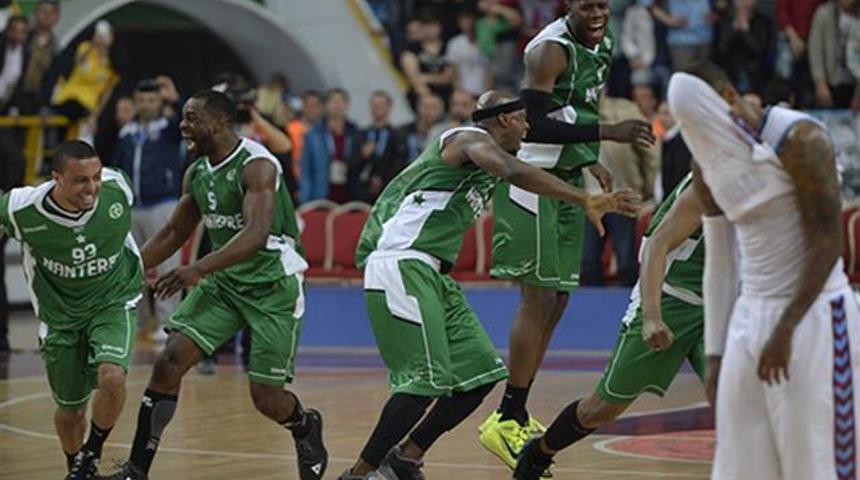 Trabzonspor Medical Park 63 - 64 Nanterre