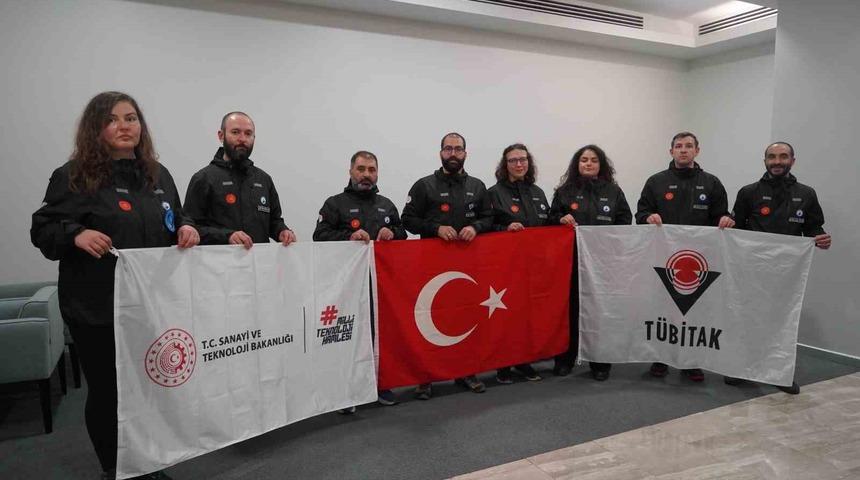 Bakan Kacır duyurdu: "5’inci Ulusal Arktik Bilimsel Araştırma Seferi başarıyla tamamlandı"