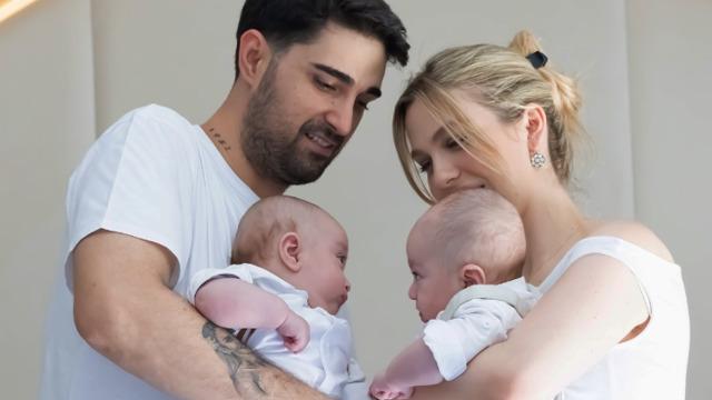 Yasemin Şefkatli kendini ele verdi! Kocası İdo Tatlıses'i rehberine bakın nasıl kaydetmiş