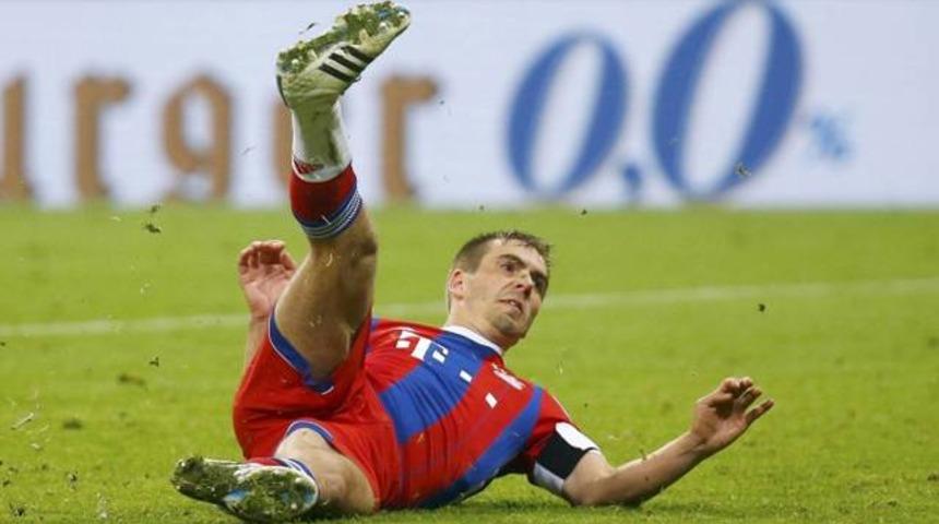 Bayern'in ayağı kaydı, tepetaklak oldu