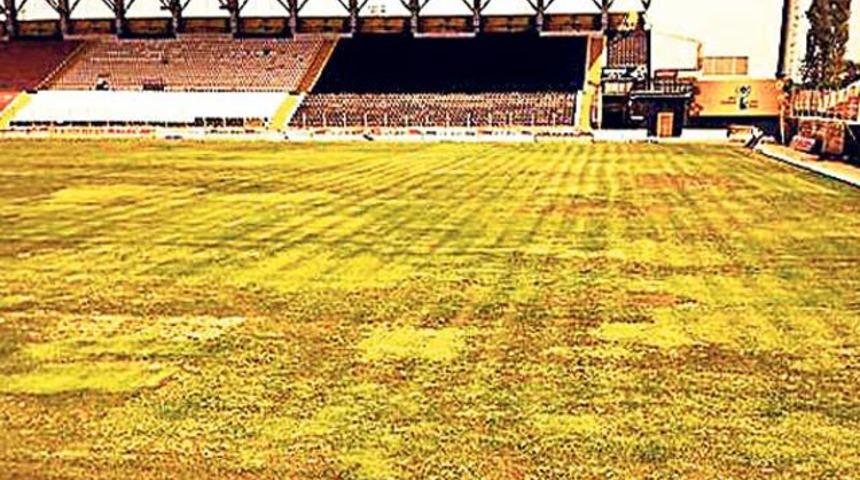 Galatasaray zeminden korkuyor