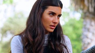 Dizi çekimi için soluğu Ayvalık'ta aldı! Tuba Büyüküstün deniz kenarından peş peşe paylaştı