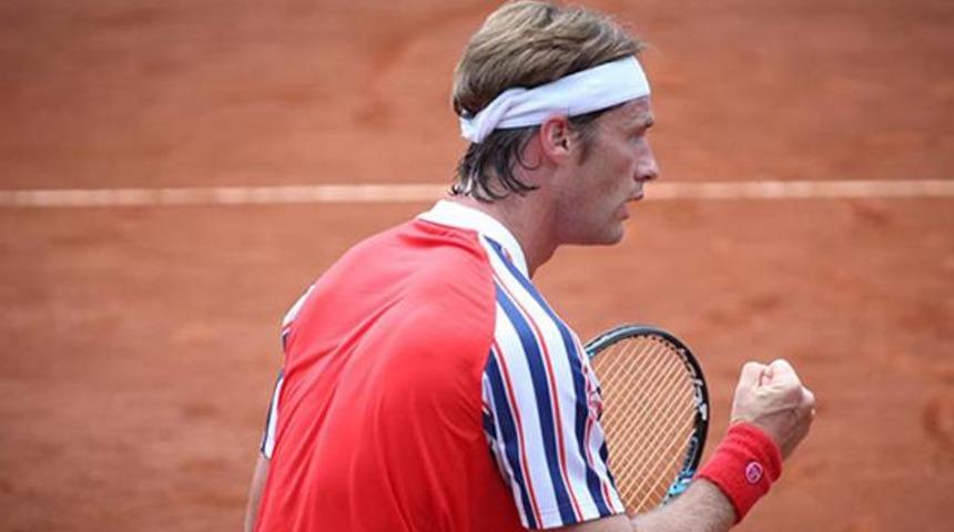 İlk çeyrek finalist Traver