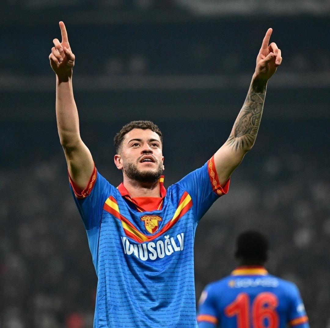 Göztepe den rekor satış! Romulo için Alman ekibi Leibzig ile anlaşmaya varıldı...  1