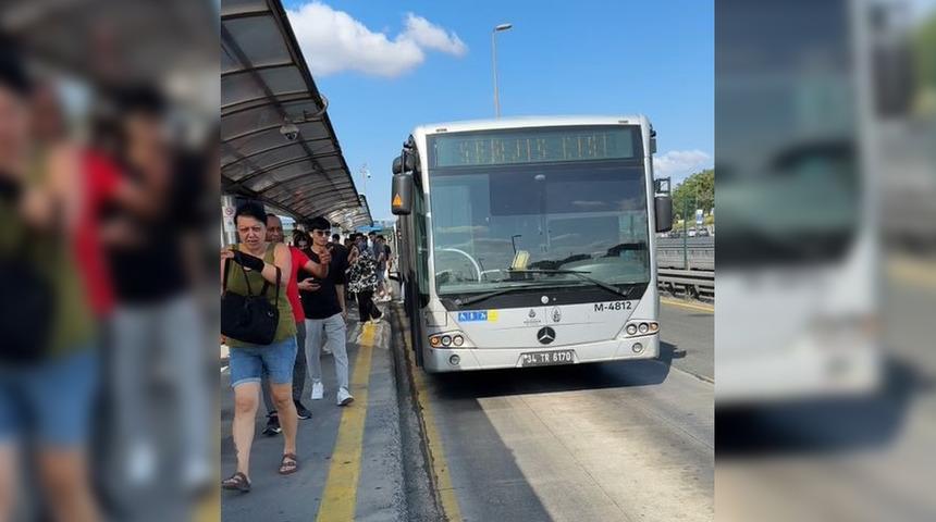 İstanbul'da metrobüs arızası! 'Çözüm istiyoruz artık' 