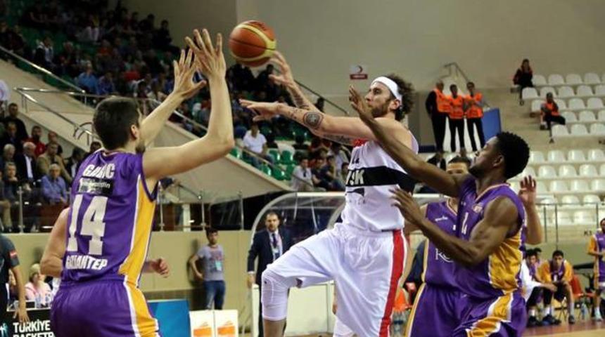 NSK Eskişehir Basket 92 - 81 Royal Halı Gaziantep