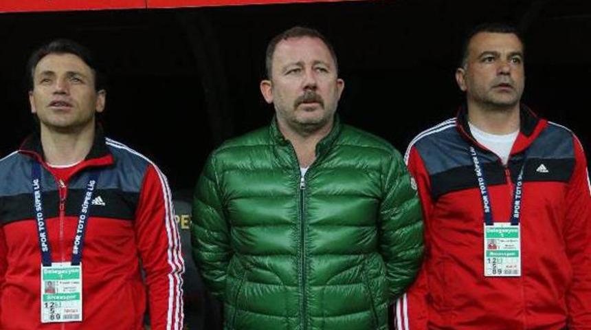 Sergen Yalçın patladı: 'Bıktım...'