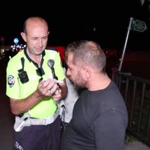 Yer: Aksaray! 1 promil ile cezadan kurtuldu, büyük sevinç yaşadı