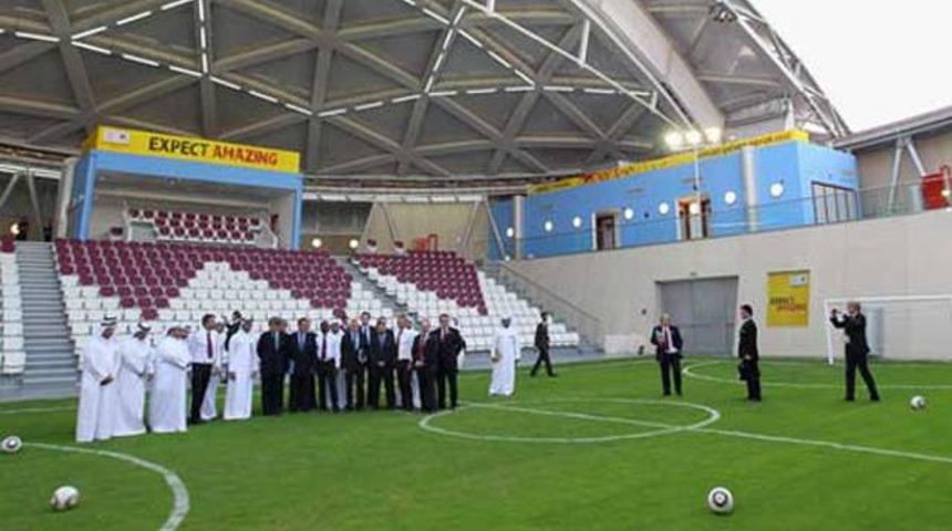 'D&uuml;nya Kupası' belgeseli hazırlayan gazetecilere g&ouml;zaltı