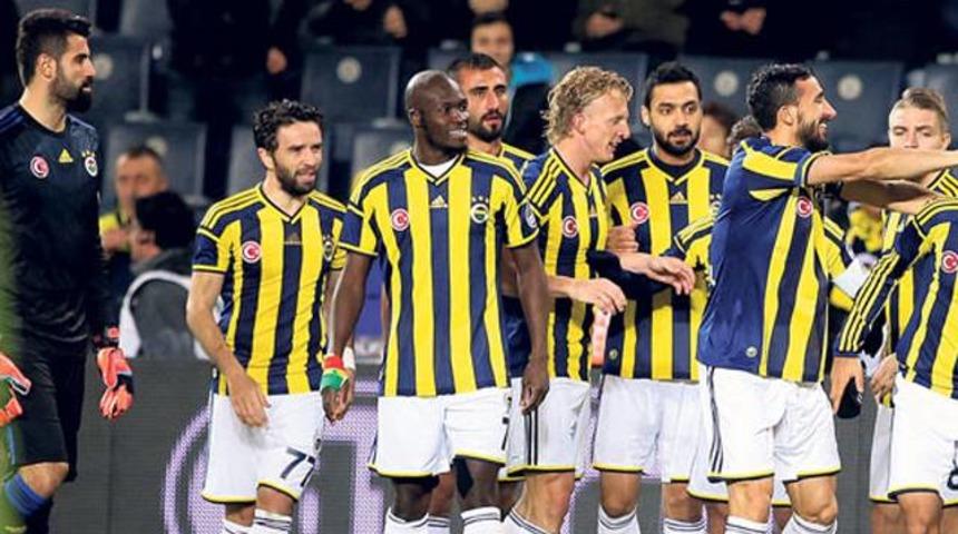 Fenerbah&ccedil;e'de b&uuml;y&uuml;k indirim kapıda