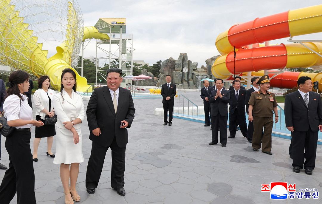 Dünyanın en gizemli ülkesinde bir tatil köyü! Rus turistler anlattı "İlk kez gördük"... Biblosu bile 19 bin TL 1