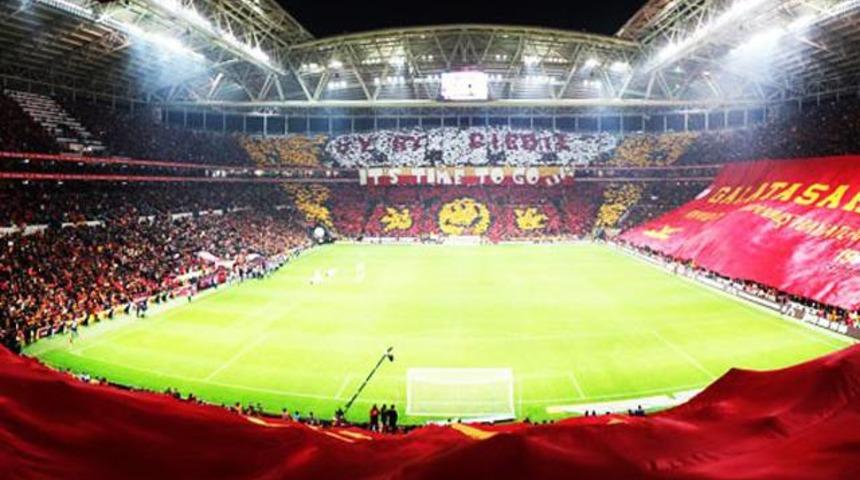 TT Arena'nın dört bir yanında koreografi