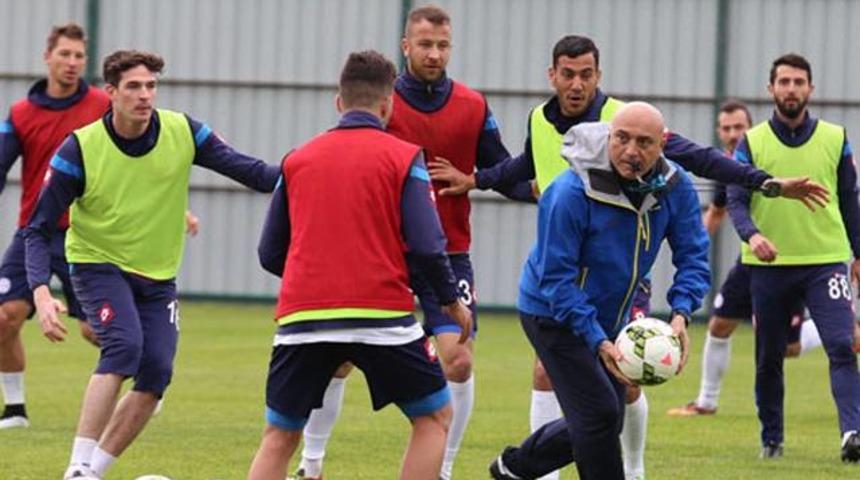 &Ccedil;aykur Rizespor'da Trabzon hazırlıkları s&uuml;r&uuml;yor