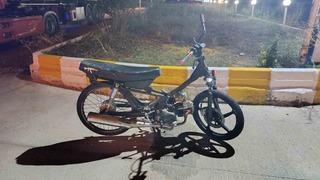 Kamyonetin çarptığı motosiklet sürücüsü yaralandı