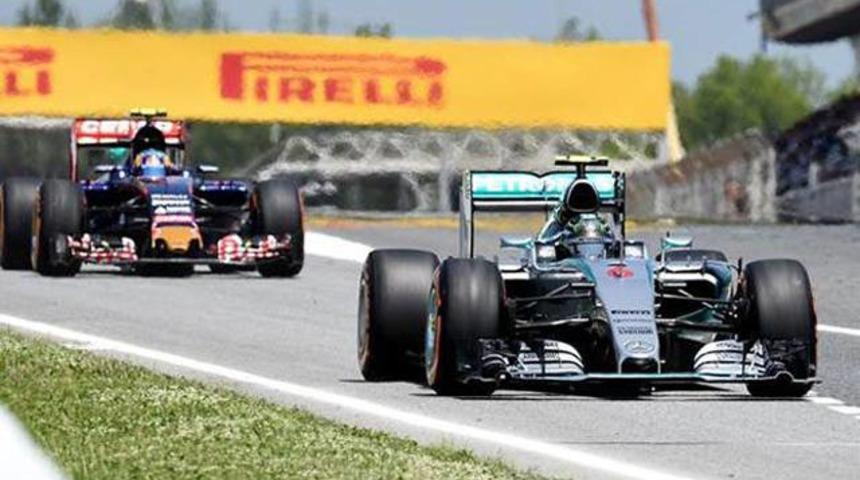 Rosberg ilk kez "pole" g&ouml;rd&uuml;