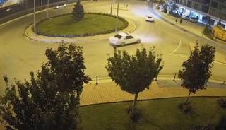 10 dakika arayla 2 farklı yerde drift yaptı!