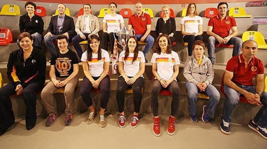 'Sıkıntılar bizi birleştirdi'