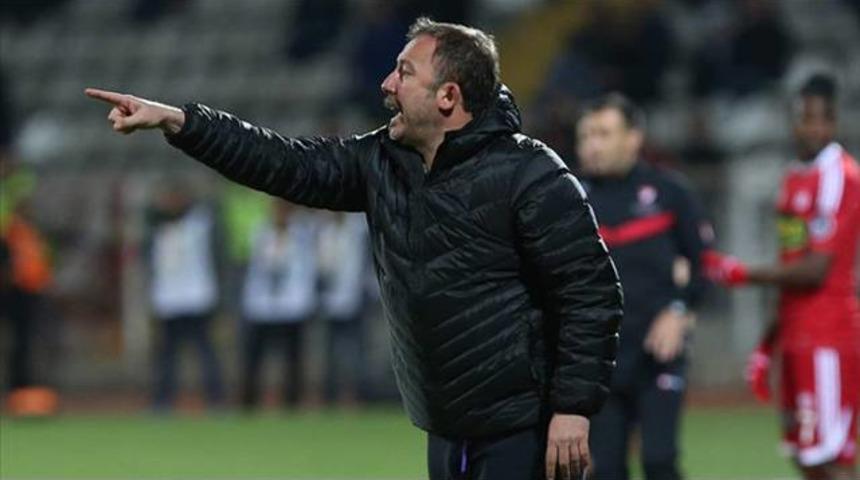 Sergen Yal&ccedil;ın: 'O futbolcunun elini kırarım'