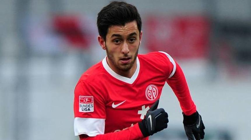 Dortmund, Yunus Mallı'yı transfer etti