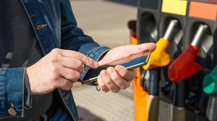 Benzin istasyonlarında cep telefonu kullanmak neden yasaktır?