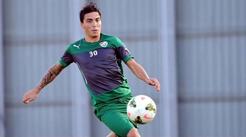 Bursa'lı Josue'ye Beşiktaş ve Galatasaray talip