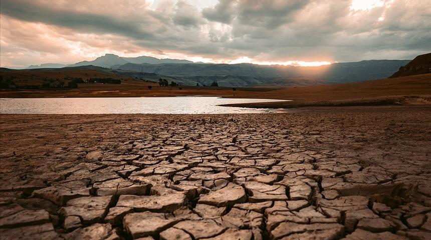 Nice kuraklıkla boğuşurken, sahillerde su kısıtlamaları gündemde