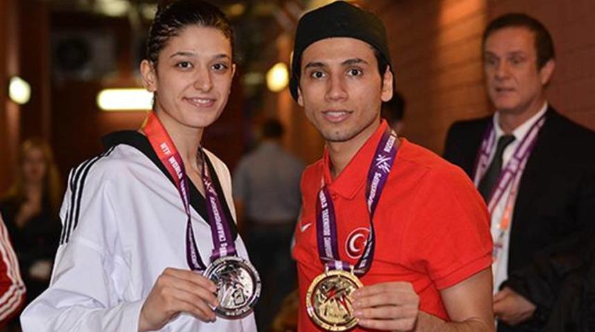 Ailelerine adadılar