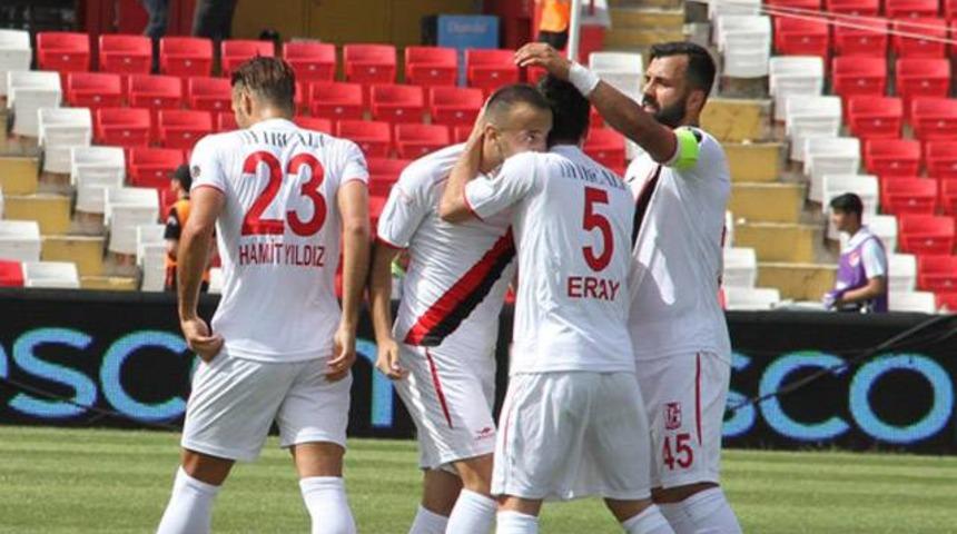 Balıkesirspor 4 - 2 Kardemir Karab&uuml;kspor